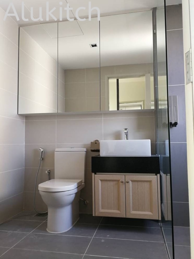 Aluminium Bathroom Cabinet (design 1)
