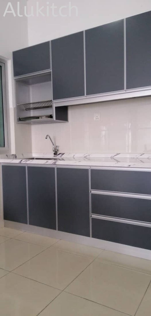 Installed aluminium kitchen cabinet