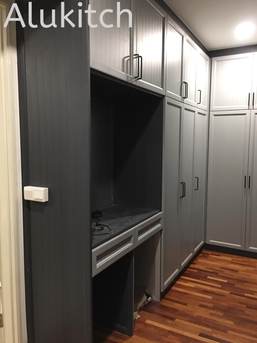 Aluminium Wardrobe (design 1)
