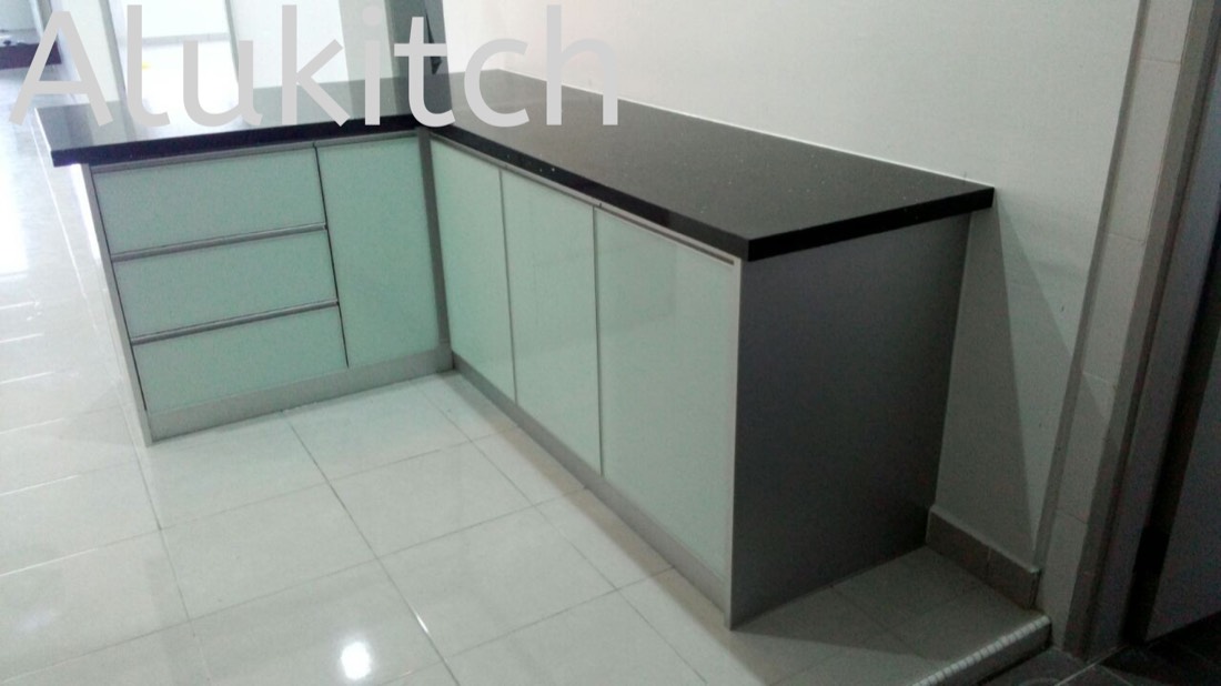 Framed White Glass With Quartz Stone Table Top (design 1)