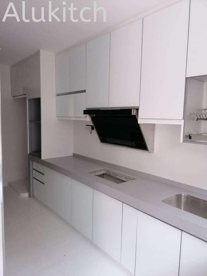 Frameless White Glass with Concrete Table Top